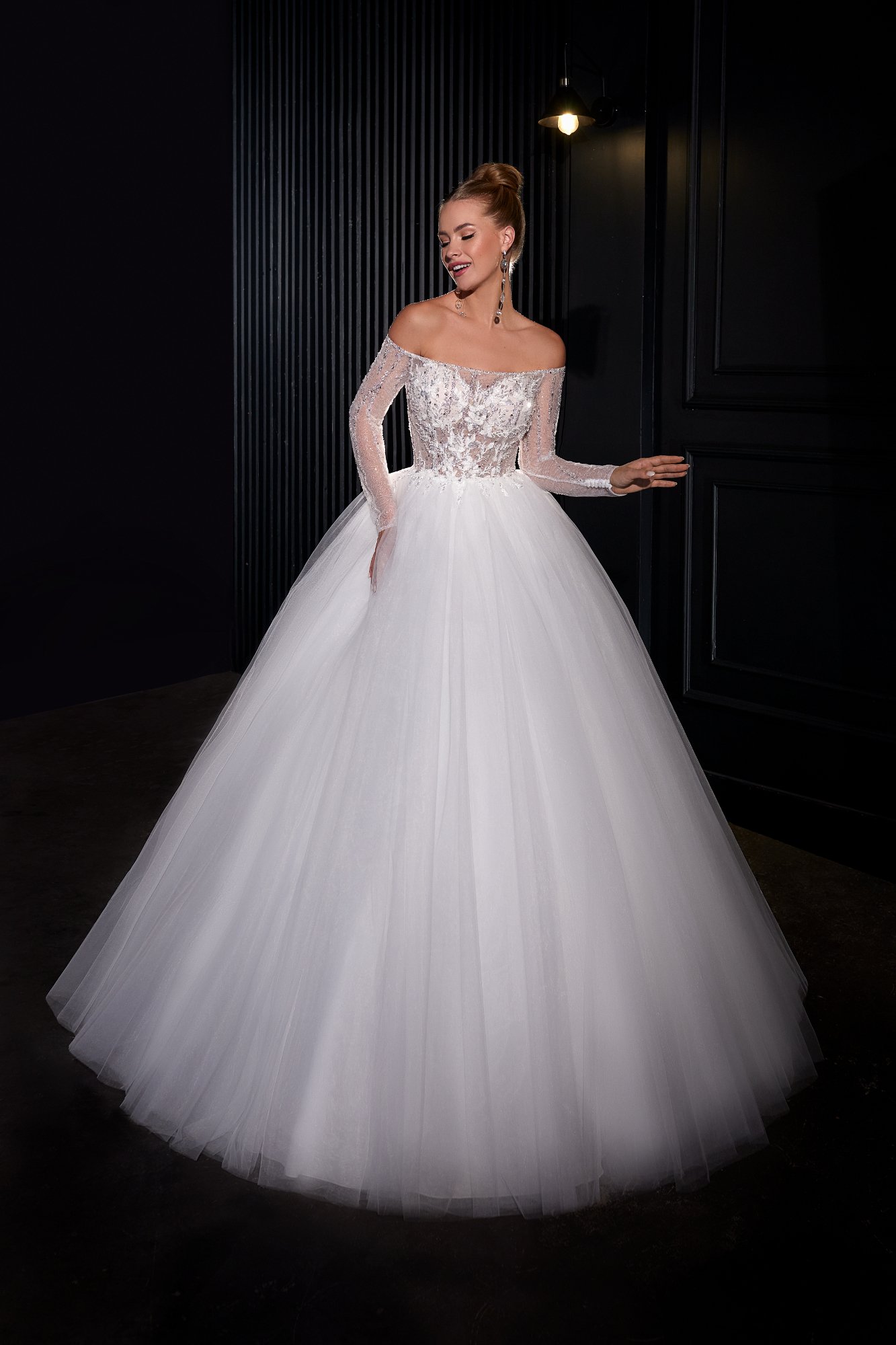 https://kayawedding.com/images/stories/virtuemart/product/Coline1.jpg