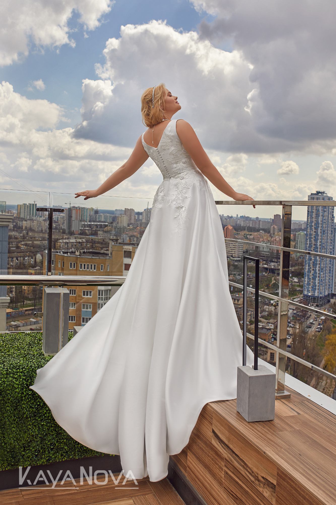 https://kayawedding.com/images/stories/virtuemart/product/Eliana2.jpg